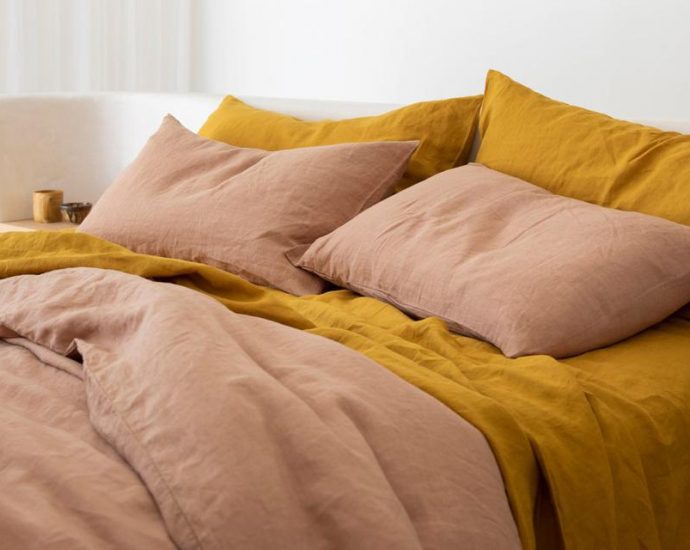 Tips to Buy Bed Sheets and Pillows Online