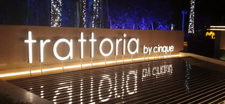 How a Custom Signboarad Can Boost Your Brand Visibility